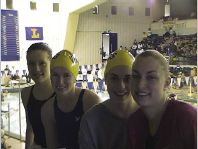 Girls 200 Freestyle Relay